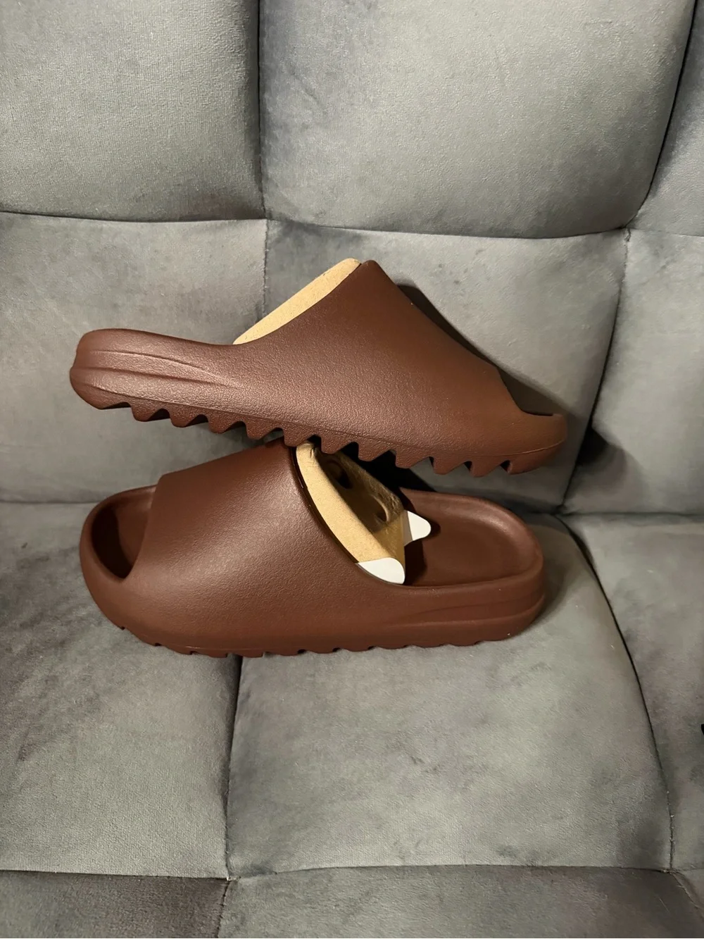 Yeezy Slides YS-01 Fudge US Size 9M/10W New with Original Bag not a box